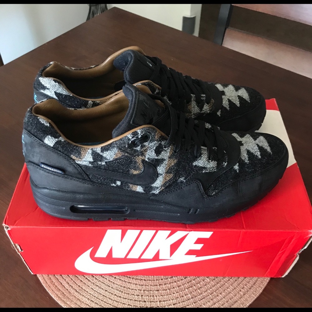 🚩Sold🚩🔥Nike Air Max 1 QS🔥